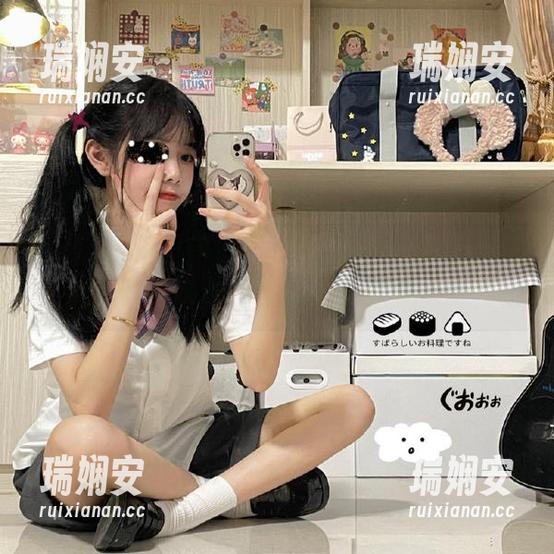 偶尔开一下51吃瓜网app，最新网址居然要常贴心提醒我一下！