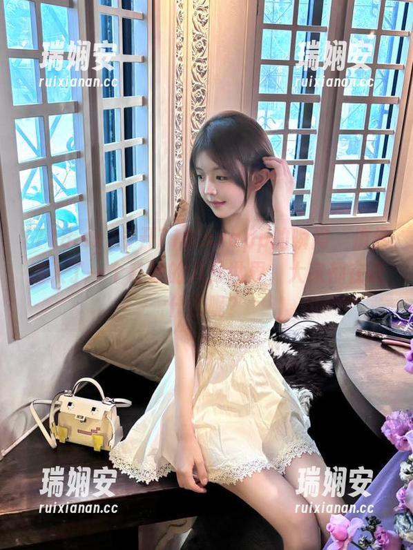 718.sx 打开718.sxapp的瞬间,仿佛进入了一个奇妙的八卦世界,大家都在说什么呢?
