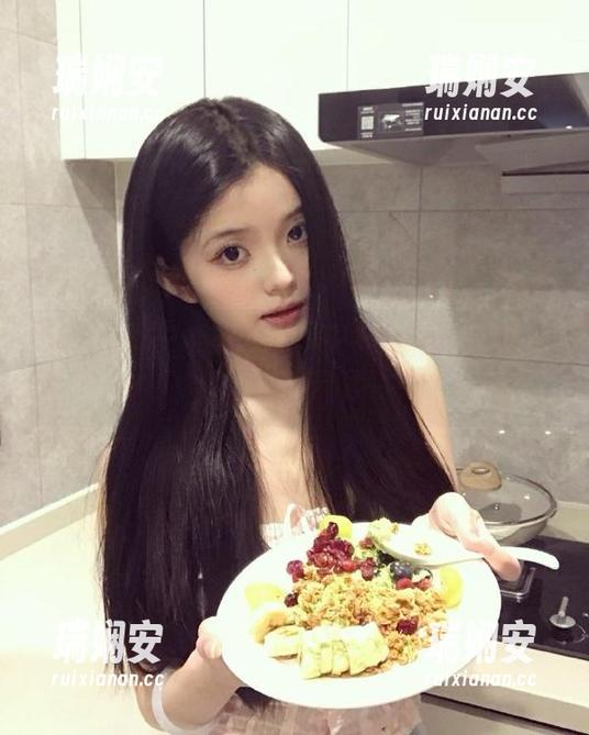 91吃瓜中心首页，坐稳了，精彩瓜闻带你飞！