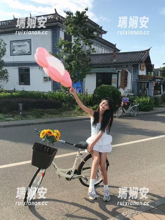 黑料不打烊，tttzzz668.su导航带你开启寻八卦之旅！