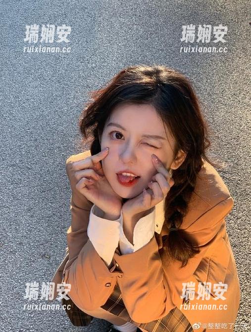 你有故事吗？万篇长征-黑料不打烊zztt11官网带你投身吃瓜围城，瓜友们快来看！