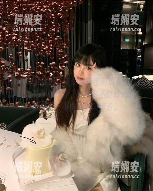 说实话，资源培养出的瓜果，真的是让人不得不盯着“hl黑料不打烊zztt”屏幕，一不小心就陷进去。