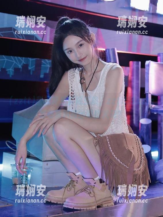 甜蜜背后暗藏玄机，zztt88.ccm发布黑料擦出哪些火花？