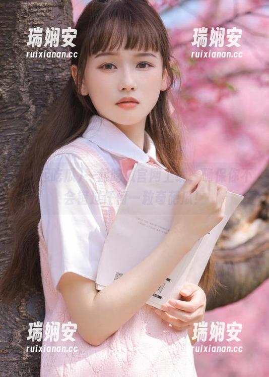 一起吃瓜官网上线，确保你不会错过任何一粒奇葩瓜！
