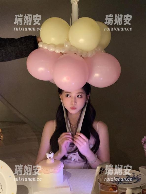 五一首页：在线吃瓜，不小心就成了身心灵洗礼，哈哈！