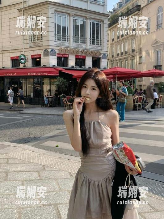 最新吃瓜冲哥黑料：为什么大家都在翻折耳根的黑历史？