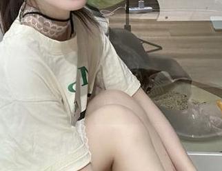 观看！吃瓜网今天又给我挖出了一堆热门大瓜，真是看得我眼花缭乱啊！