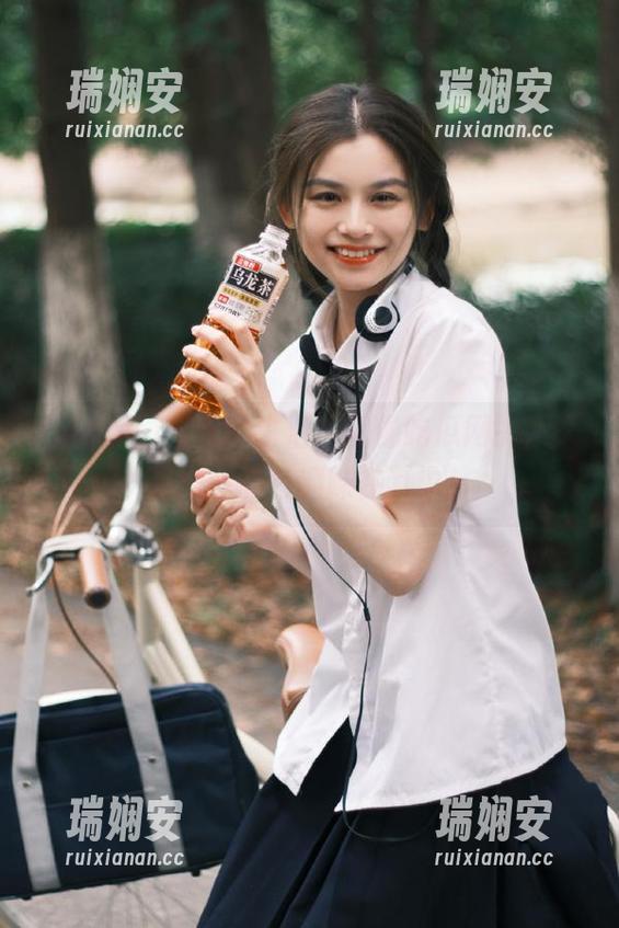 朝阳的生活，就像吃瓜网的永久更新，总有趣味在其中！