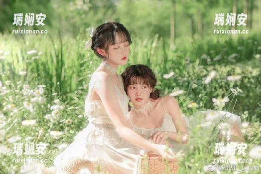 吃瓜网在线直播：大瓜滚来，准备好你的瓜子了吗？