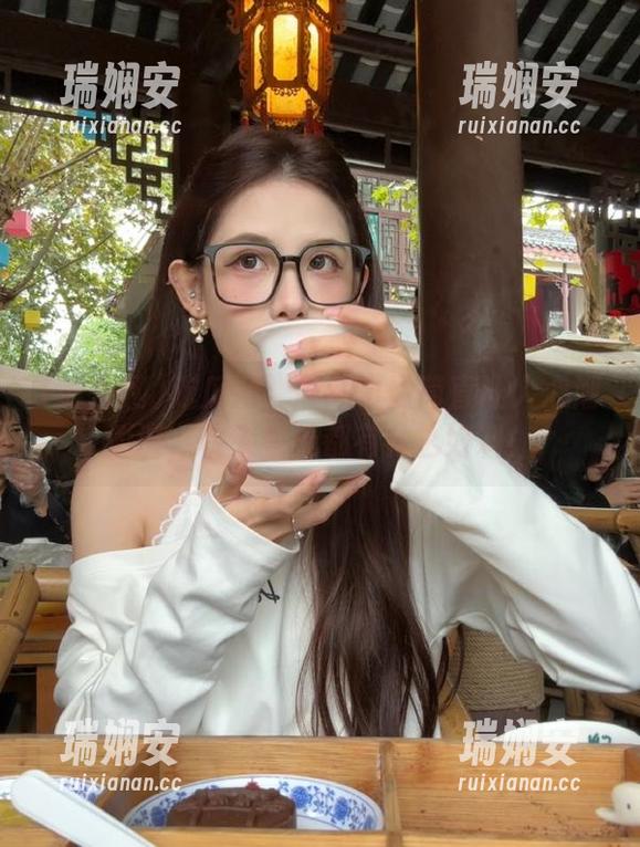 吃瓜网：最新资源简直让人心潮澎湃，快来看看都有什么好料！