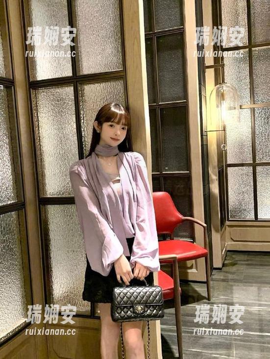 吃瓜网ccgg苹果版：别让无聊占据你的生活，快来看看这出戏！