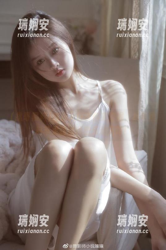 视频入口等你来挖掘，扒哥黑料苹果版的秘密乐趣无限！