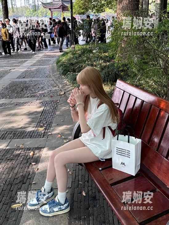 这个“明星黑料”app，你的爆料我来听，期待能上头条！