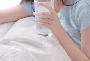 环球奇葩：暴走黑料视频之破解版的隐秘人生！