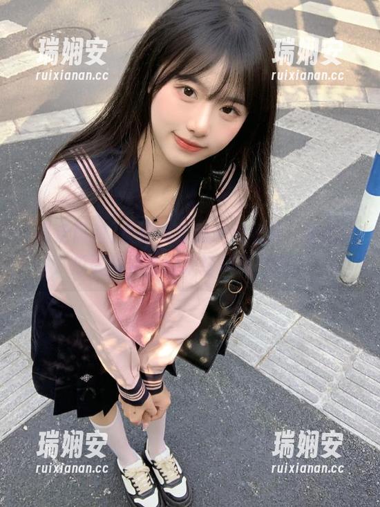 直达暴走黑料破解版，谁说吃瓜要付费，我来打破这一切！