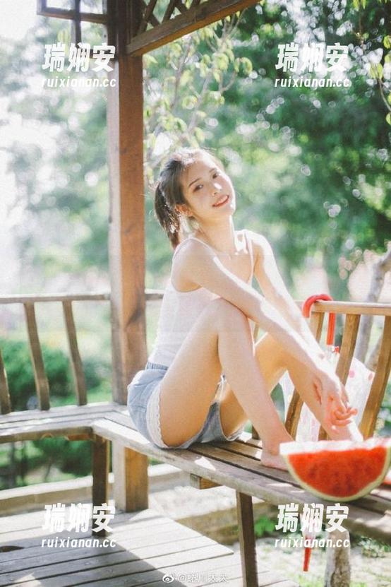 每次用观看“网曝黑料”，我都在想：这是现实还是某个剧本的反转？