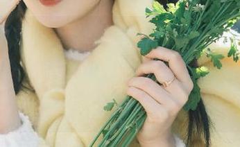 来吧，下载黑料不打烊，热点八卦一个都不放过，瓜田里的“收割机”就是你！