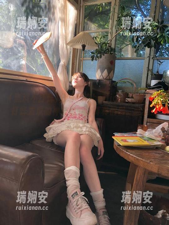 分享我在heiliao.su黑料不打烊发现的神奇细节，真真假假，谁能分得清？