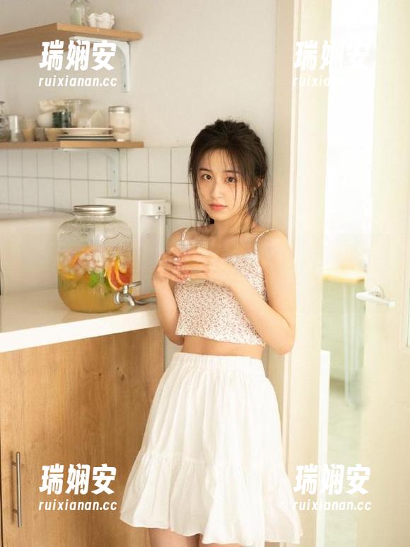 zztt15su黑料正能量教你如何大胆观看，真相就在眼前！