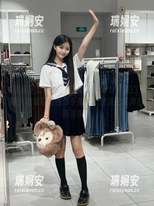 黑料正能量 黑料正能量zzzttt传送门来袭,地址锁定在你手指尖,快来抢先体验新鲜事!