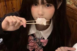 黑料社区在线能不能给我个永久的冷静啊？