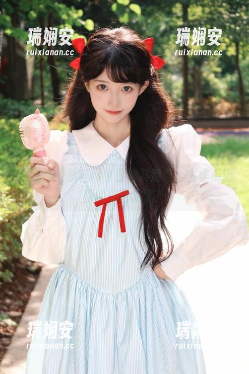 黑料网今日黑料直击，古怪瓜田里的秘密满满！